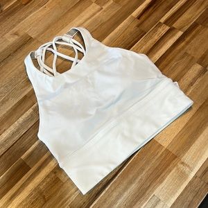 Lululemon Free to Be Bra *Wild High Neck Long Line